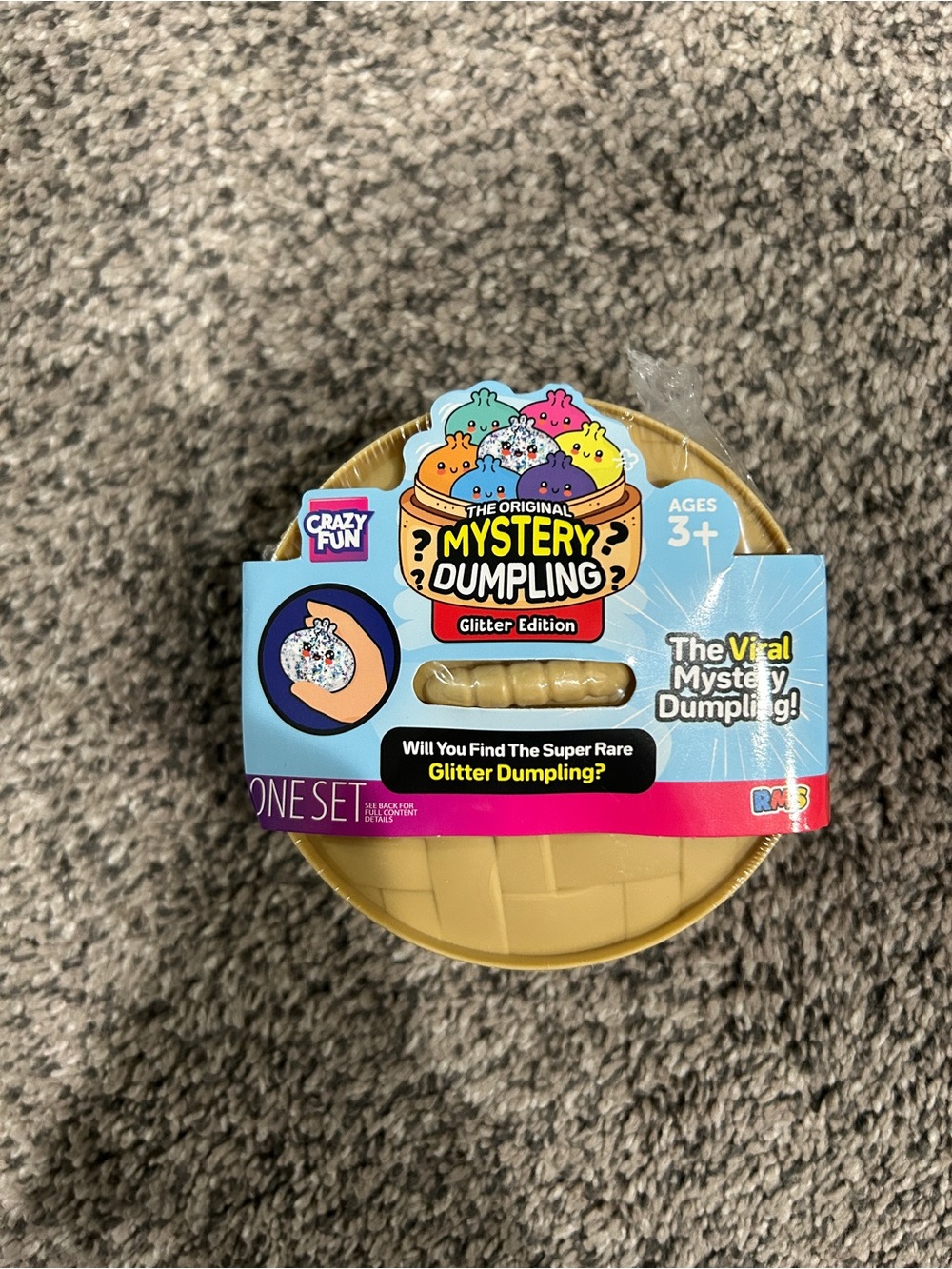 Mystery Dumpling Glitter Edition Toy - Gold